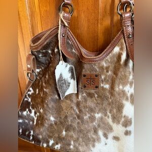 STS Ranchwear Leather and Cowhide Tote